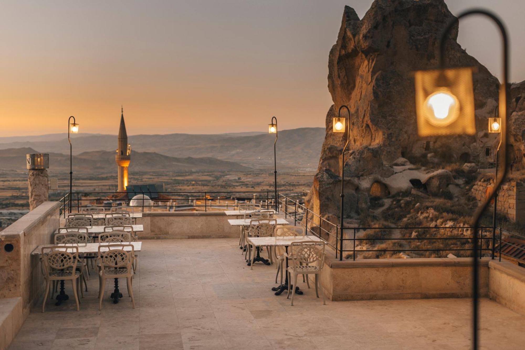 Harem Suites Cappadocia Ючхисар Екстериор снимка