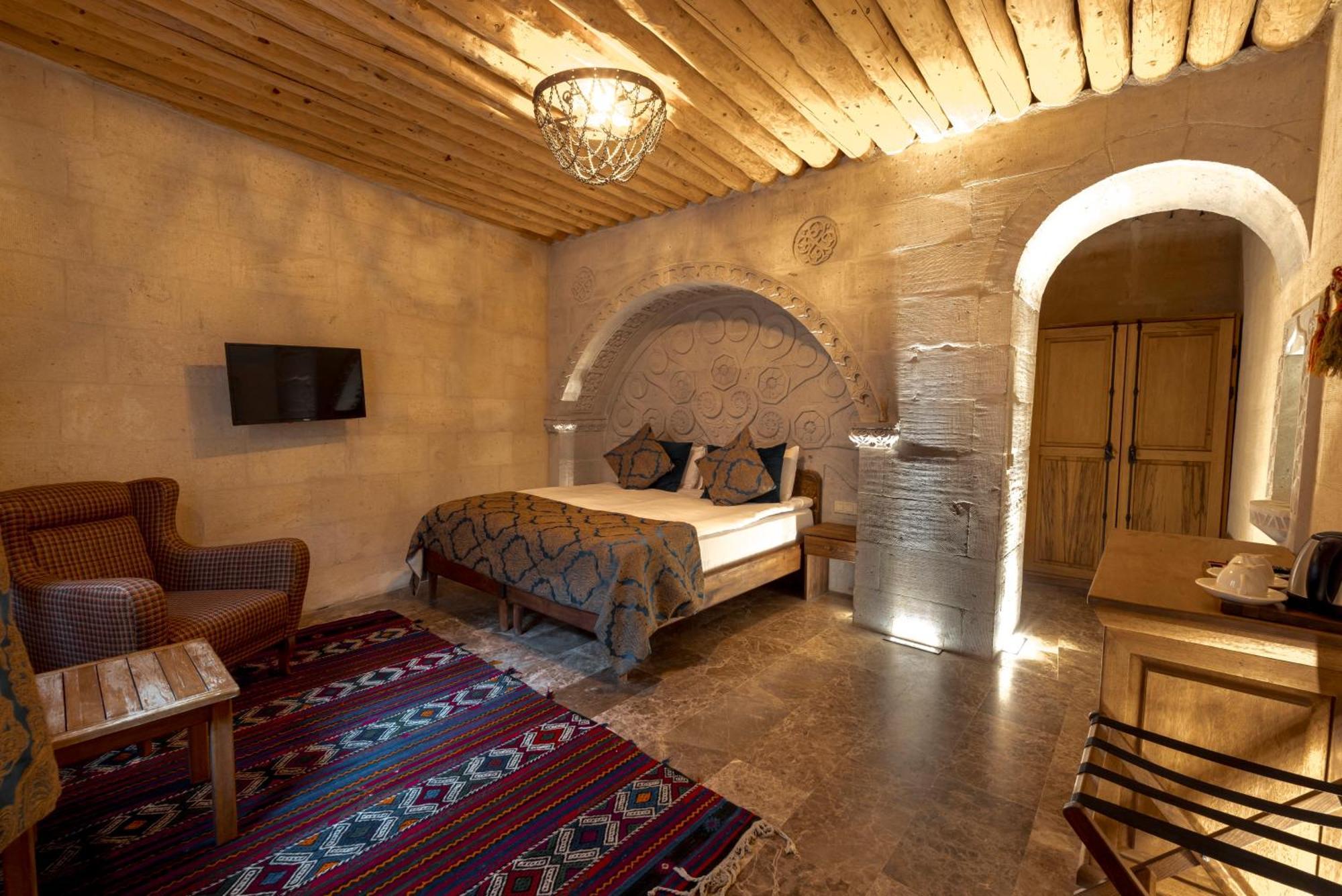 Harem Suites Cappadocia Ючхисар Екстериор снимка