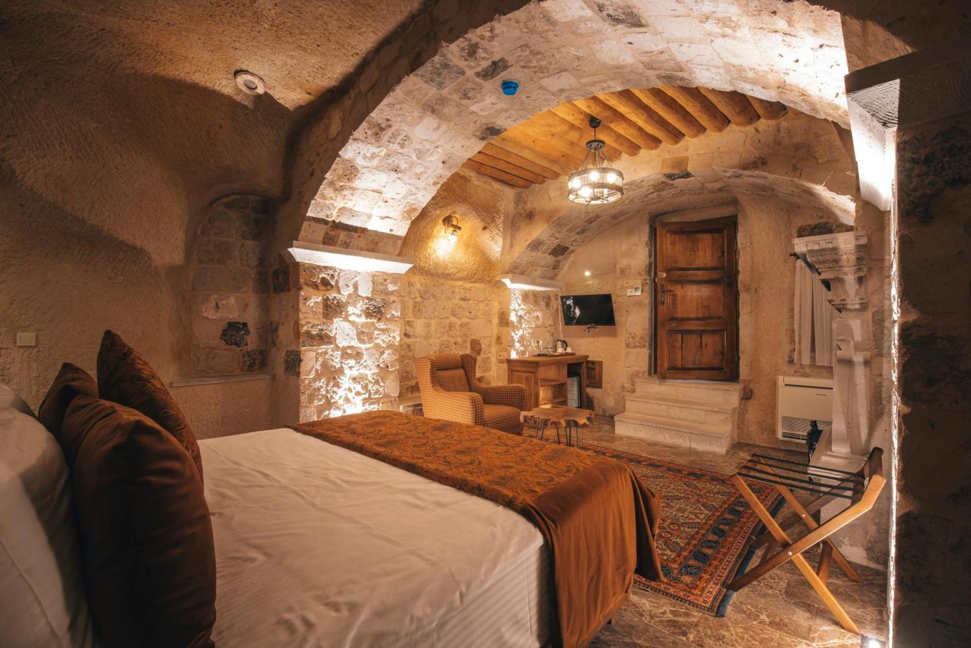 Harem Suites Cappadocia Ючхисар Екстериор снимка