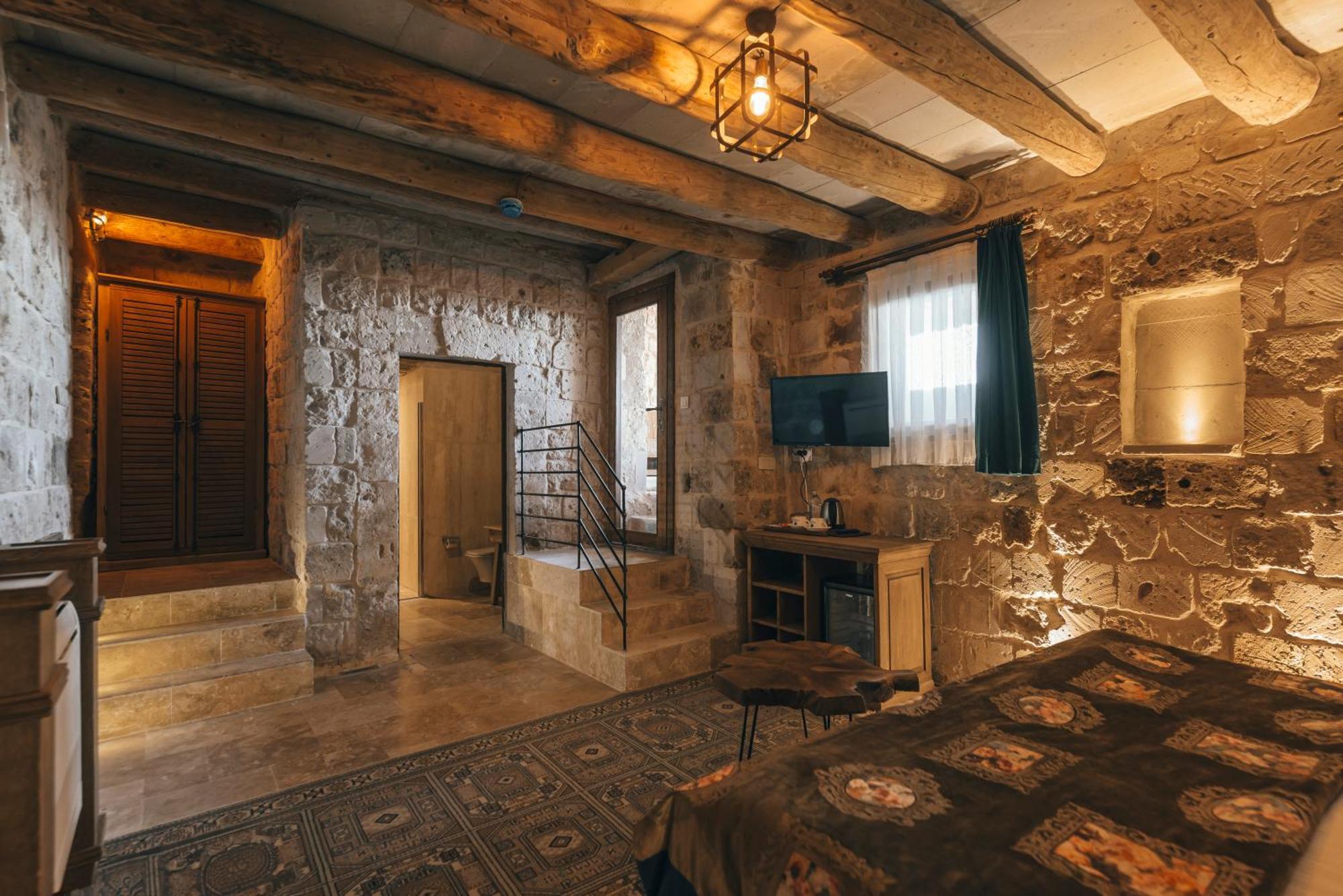 Harem Suites Cappadocia Ючхисар Екстериор снимка