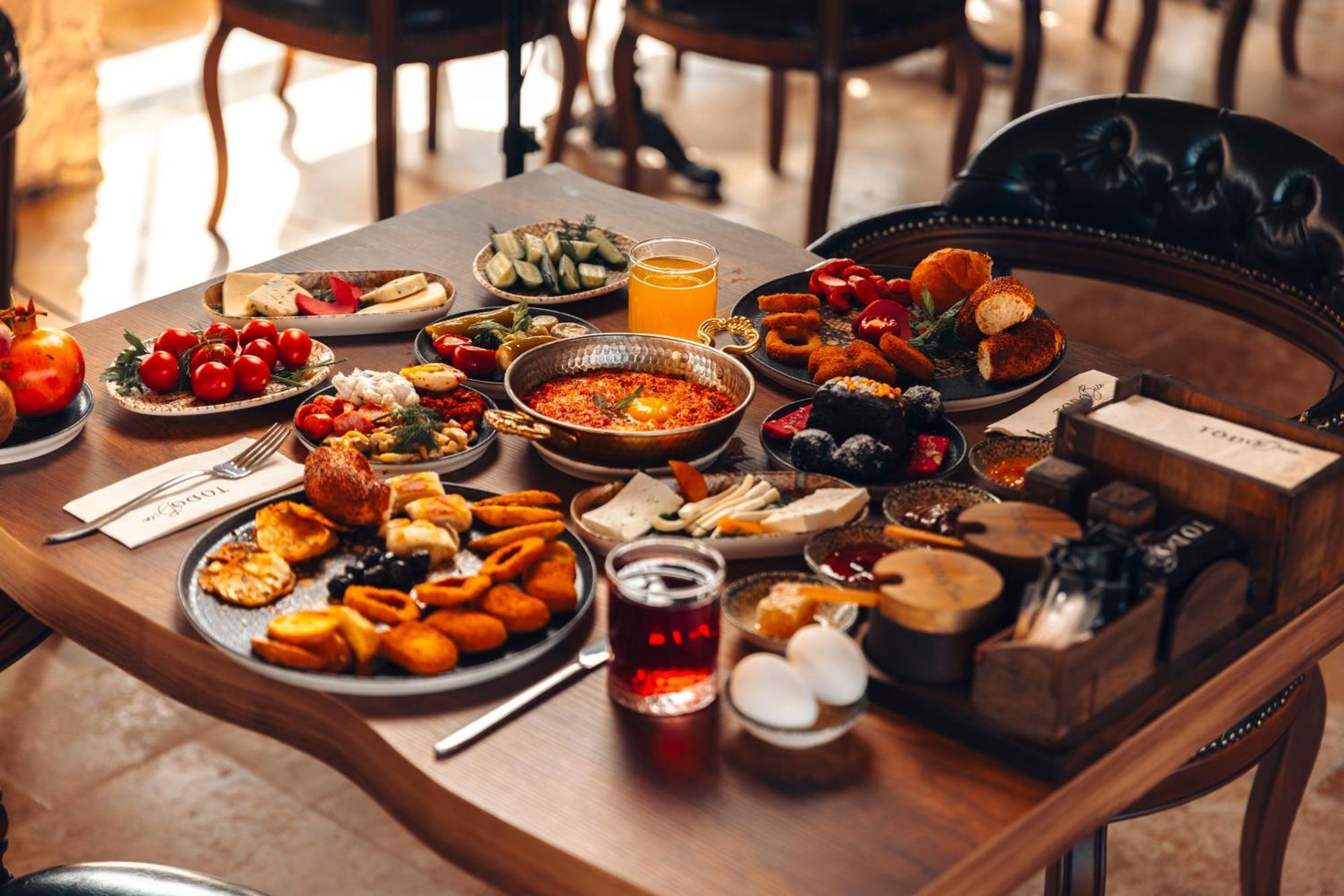 Harem Suites Cappadocia Ючхисар Екстериор снимка