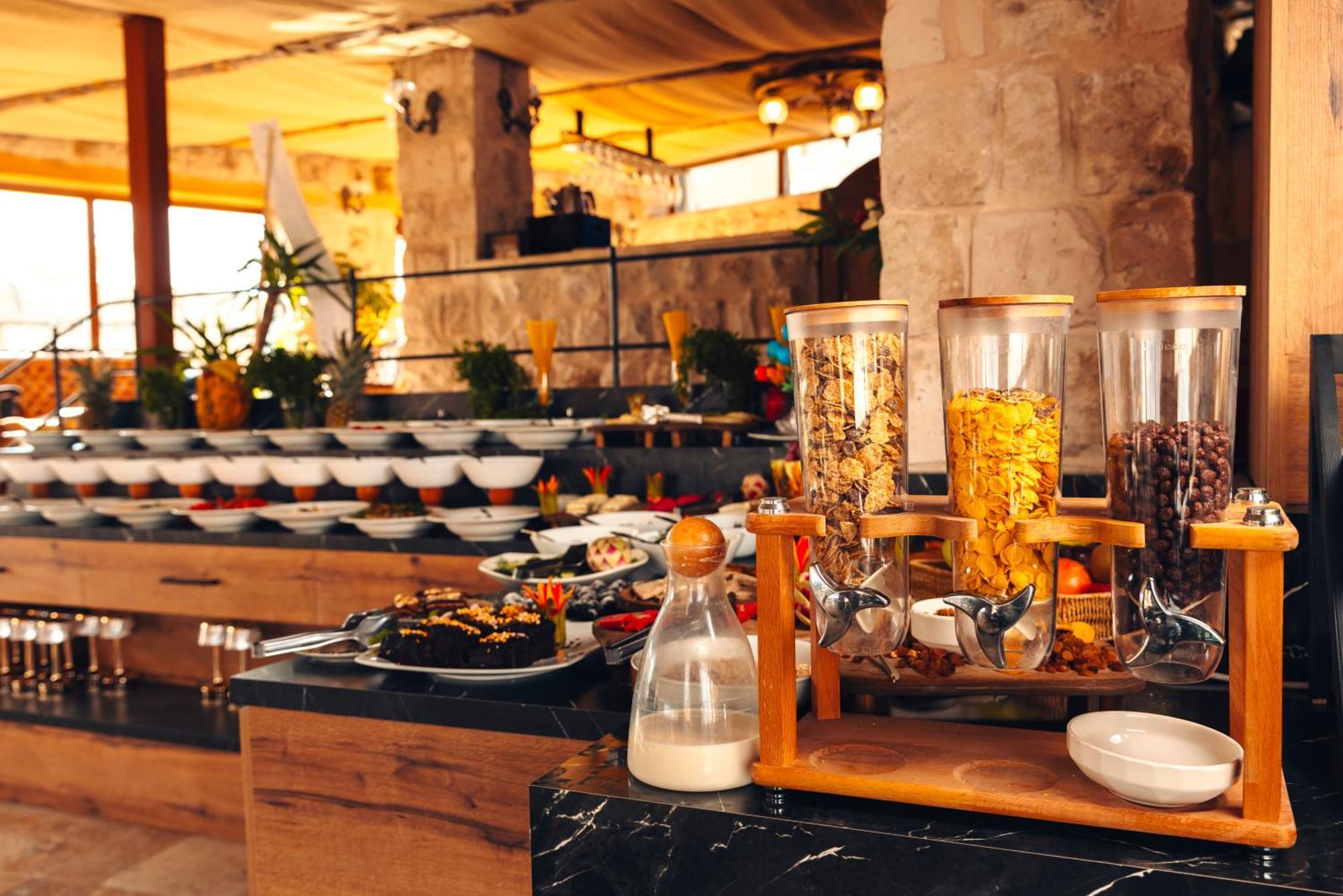 Harem Suites Cappadocia Ючхисар Екстериор снимка